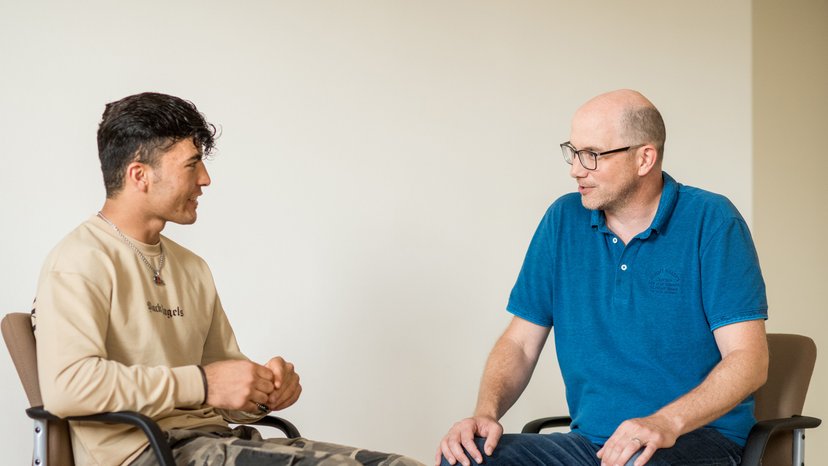 Jugendberatung in Unterallgäu Experte berät Jugendlichen in Unterallgäu